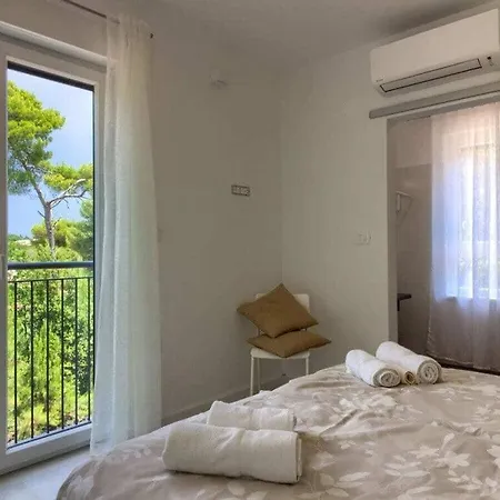 Villa Flavia With Private Pool, Close To The Beach Medulin